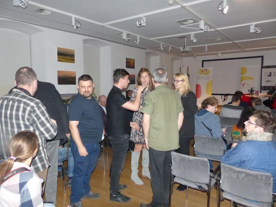 52434220_366684764166071_4719529387349770240_n